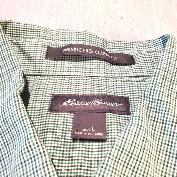 Eddie Bauer Men's Short-Sleeve Dress Shirt - Picture 3 of 5